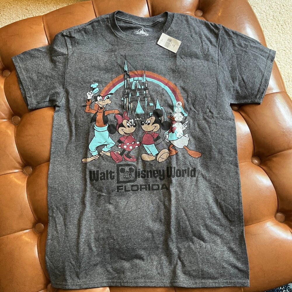NWT! Authentic Disney Mickey and Friends Rainbow tshirt Unisex Adult Small